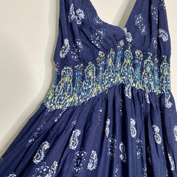 Urban Coco Blue Paisley Maxi Dress with Spaghetti Straps – Size Small - Picture 4 of 8